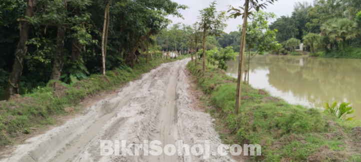 পূর্বাচল ৩০ নং সেক্টরে জিন্দপার্ক লেক ভিউ ২৬ শতাংশ জমি